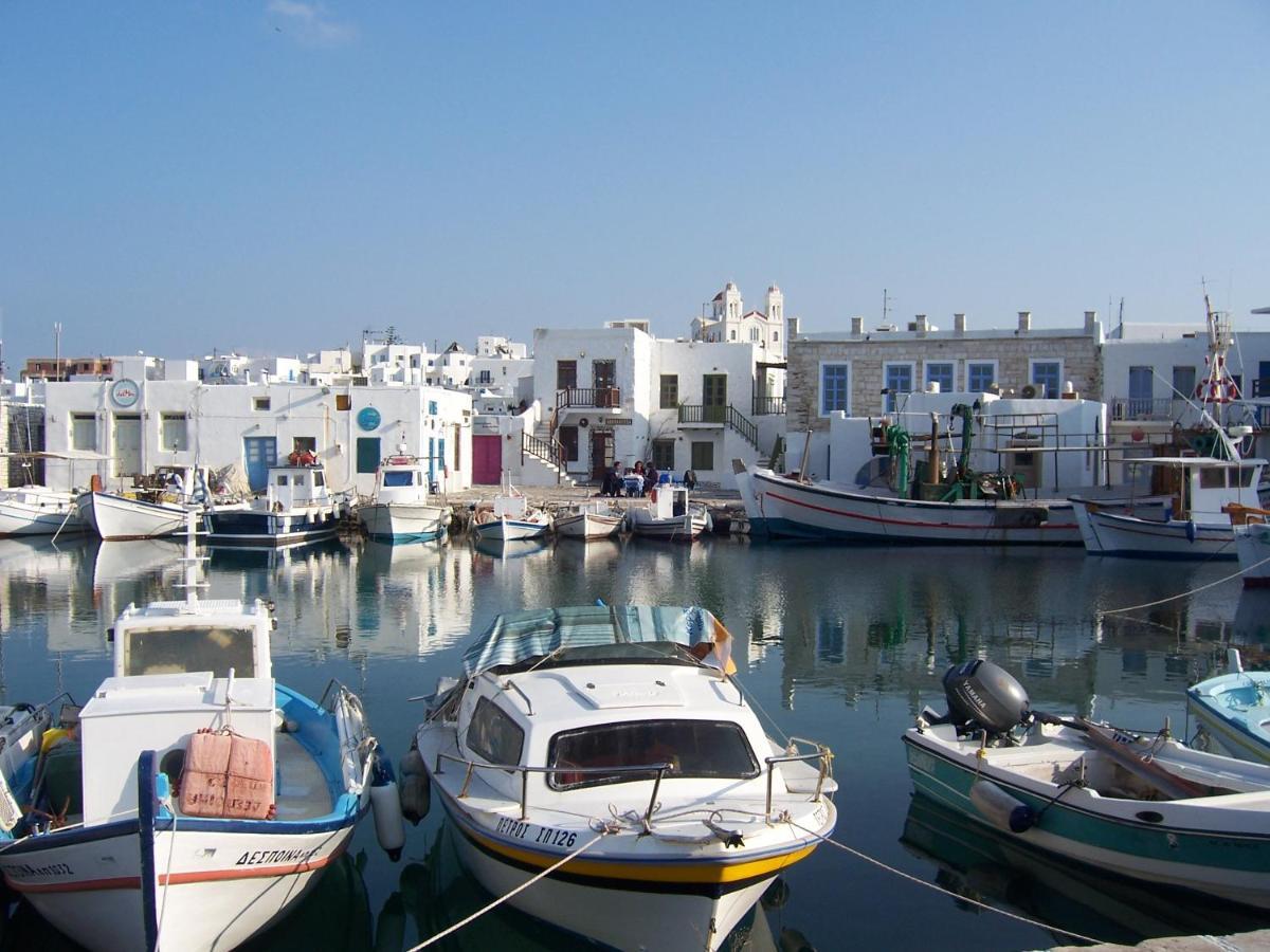 Sunloft-Paros Aparthotel Náousa Exteriör bild