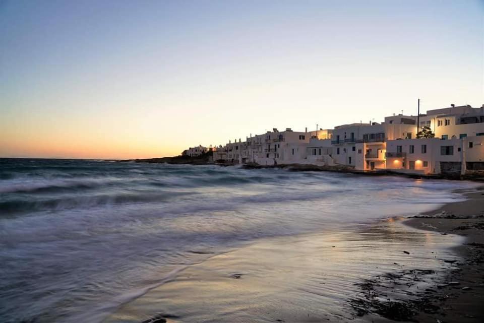 Sunloft-Paros Aparthotel Náousa Exteriör bild