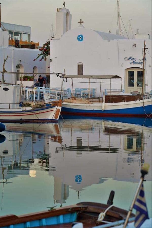 Sunloft-Paros Aparthotel Náousa Exteriör bild